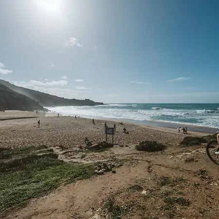 Aloha Surf House Ericeira
